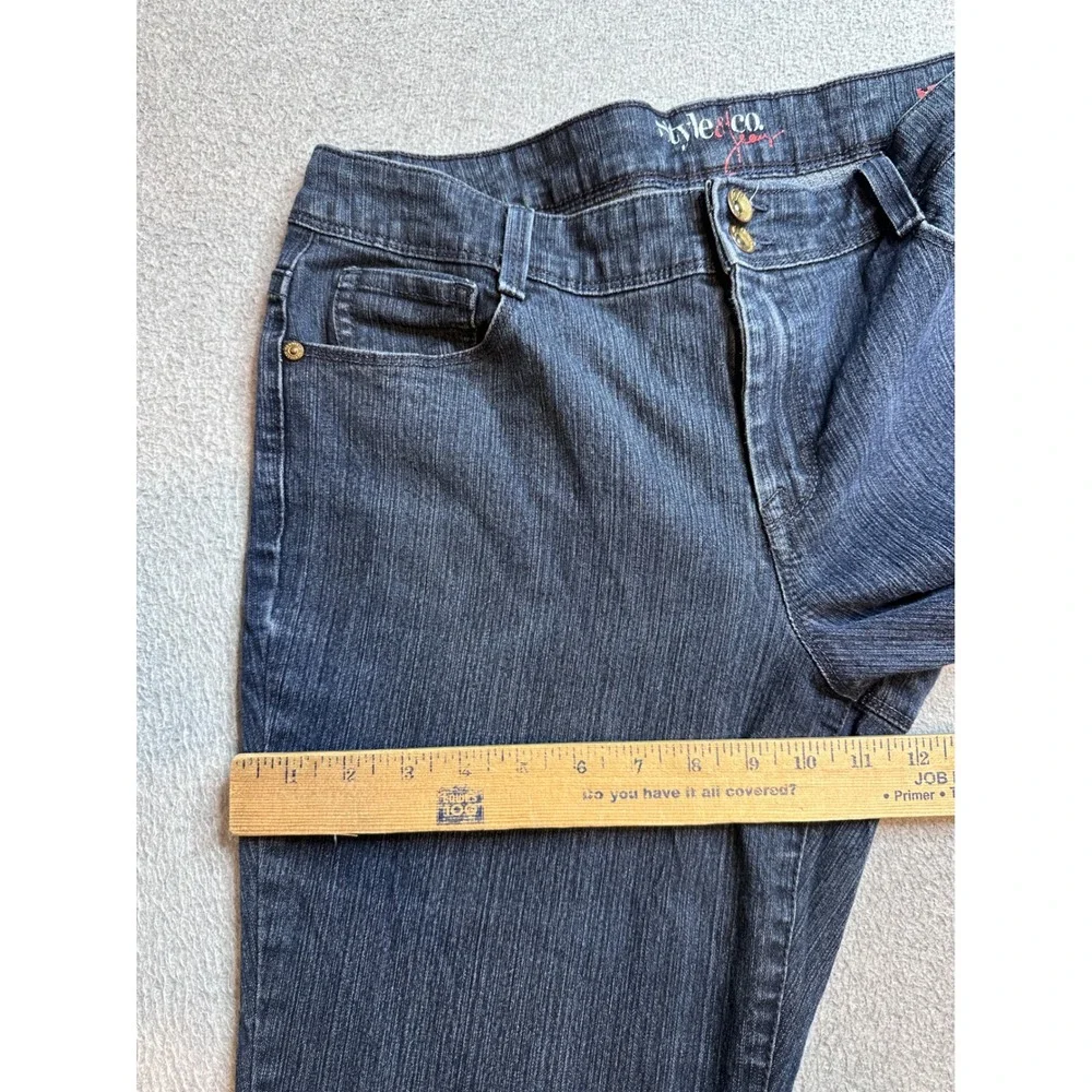 Style & Co Bootcut Jeans Womens 12 Dark Wash Blue Stretch Denim Double‎ Button
